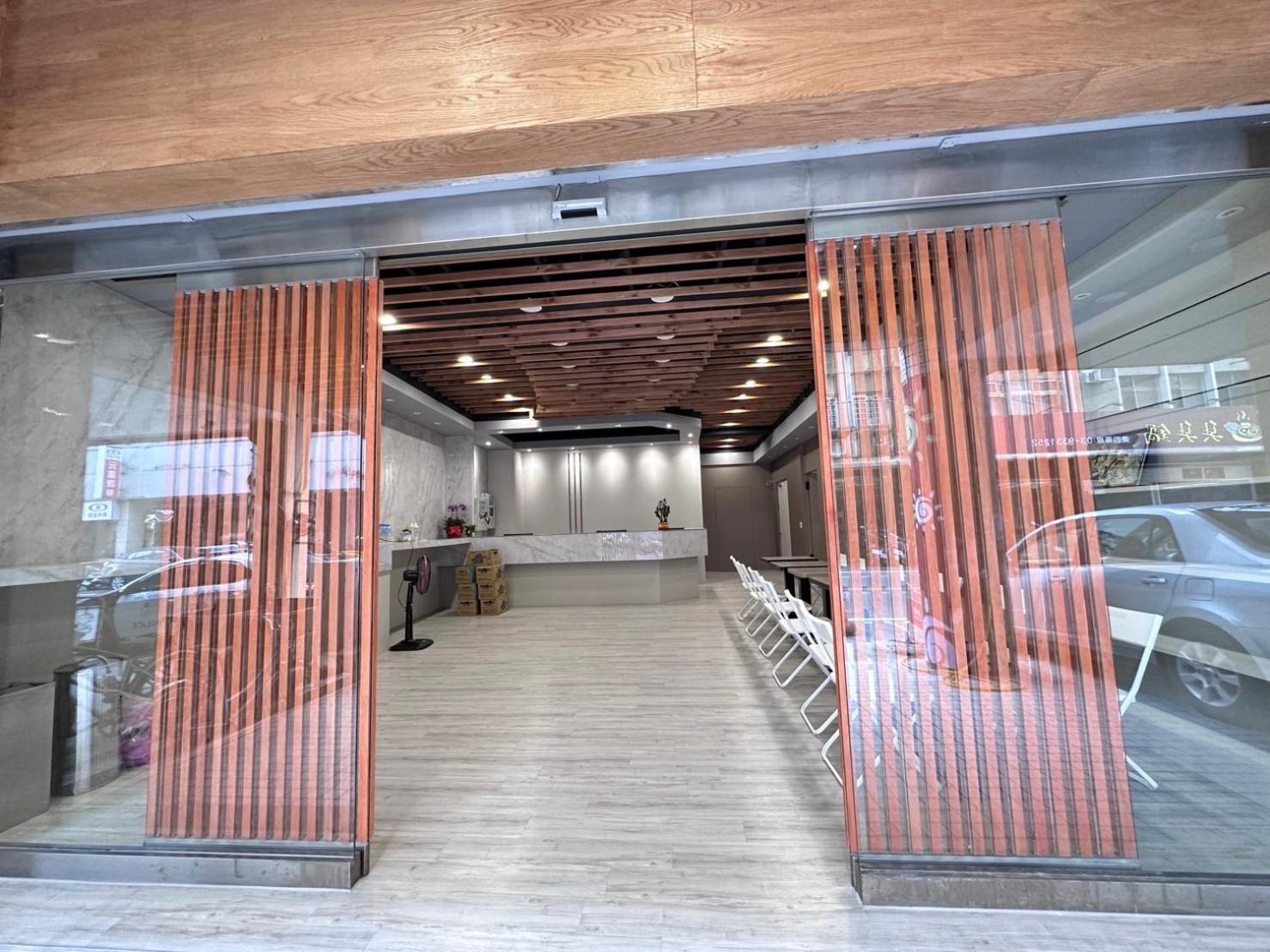 Yilan 可青大飯店grand Ke-Cing Hotel מראה חיצוני תמונה