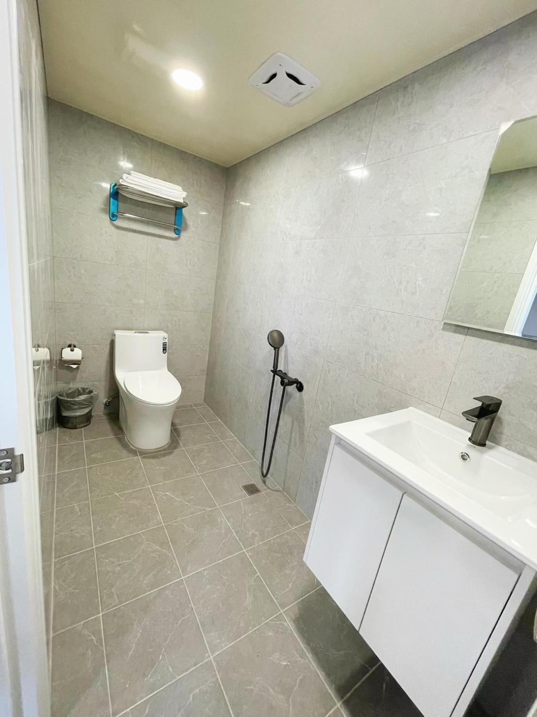 Yilan 可青大飯店grand Ke-Cing Hotel מראה חיצוני תמונה