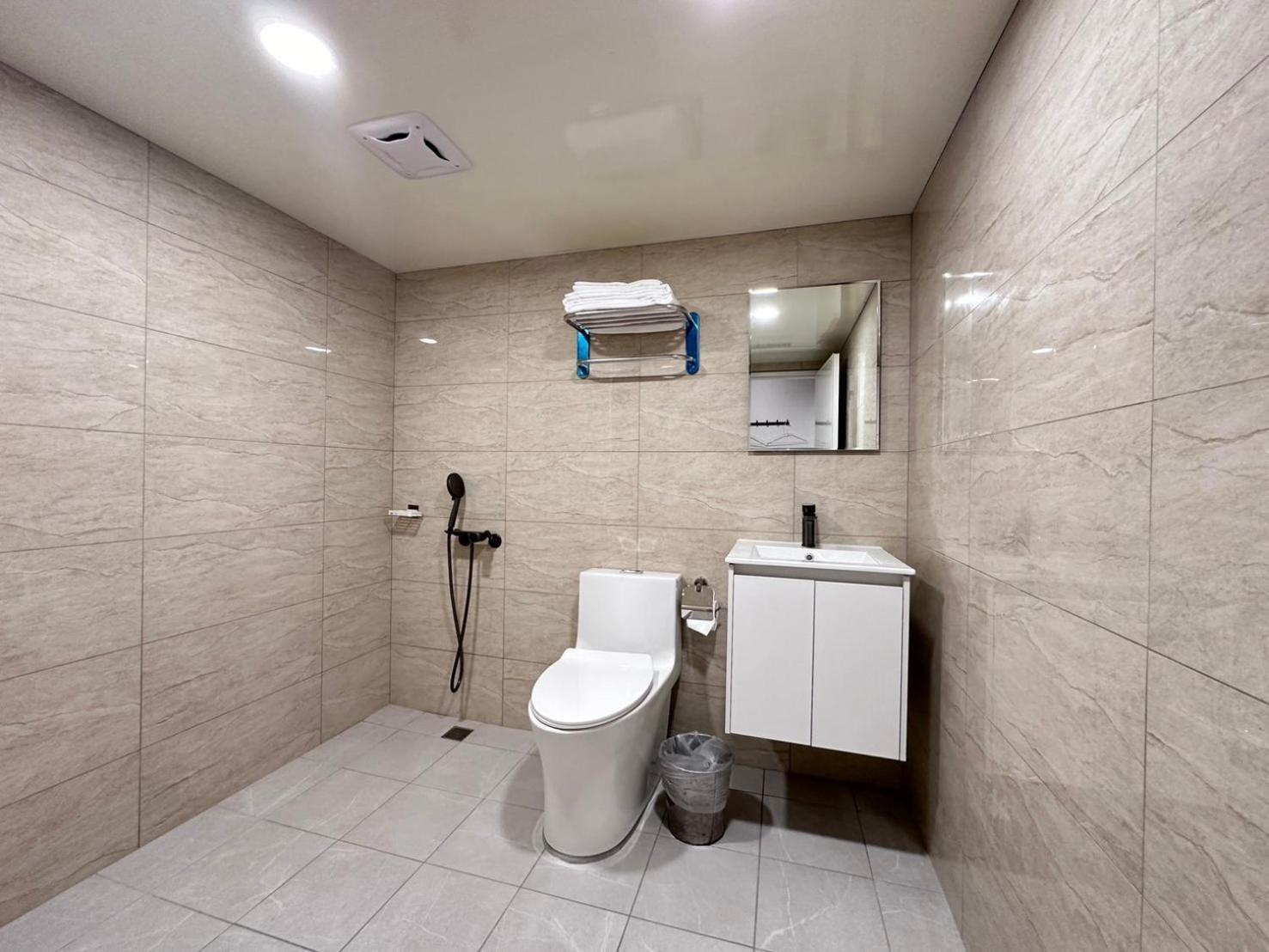 Yilan 可青大飯店grand Ke-Cing Hotel מראה חיצוני תמונה