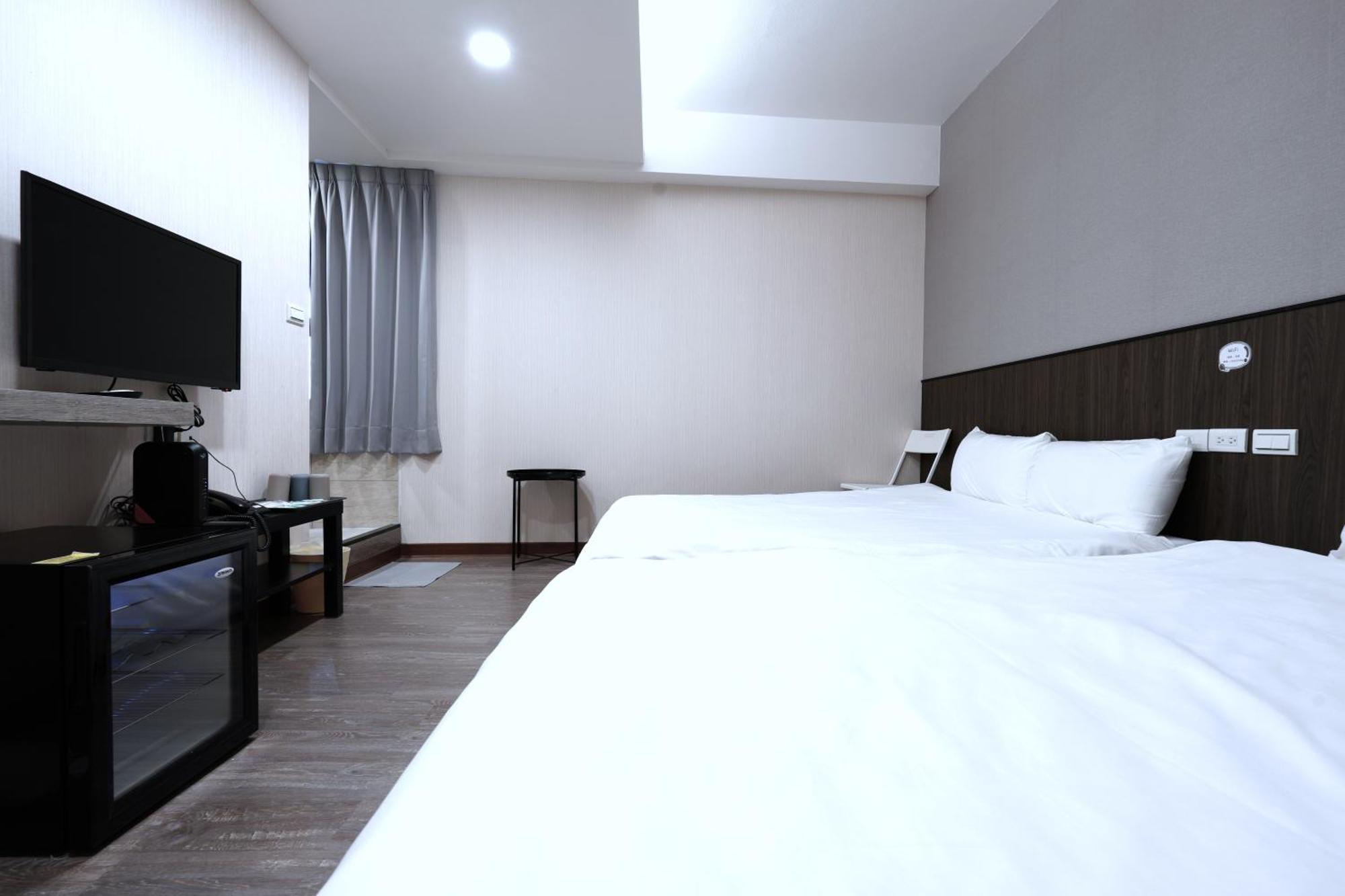 Yilan 可青大飯店grand Ke-Cing Hotel מראה חיצוני תמונה