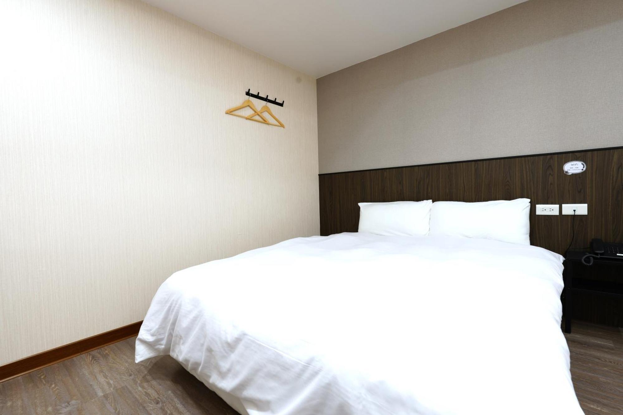 Yilan 可青大飯店grand Ke-Cing Hotel מראה חיצוני תמונה